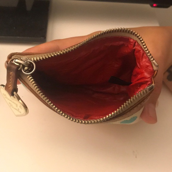 Dooney & Bourke wallet - Picture 3 of 4